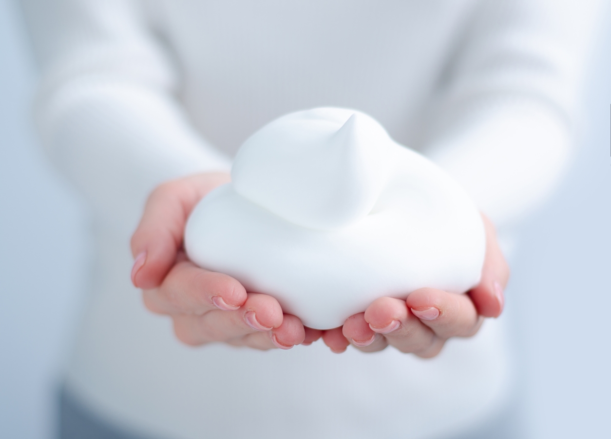 SOFT TOUCH CARE   MOUSSE  CONDITIONER - MASK Restoration for brittle and chemically treated hair